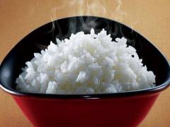 梦见吃大米饭是什么意思