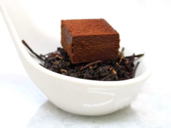 12月13日生日巧克力-香茶夹心（Lapsang Souchong）