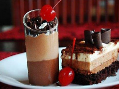 8月10日生日巧克力-甘苦与共（Milk Praline with Coffee Flavou