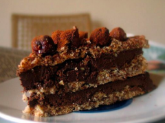 11月11日生日巧克力-榛子薄脆（Dark Chocolate Filbert）